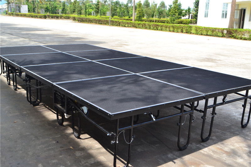 Pipe And Drape Portable Folding Stage Supplier