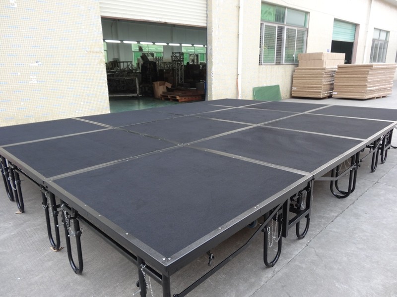 2.44m*1.83m aluminum portable folding stage platform